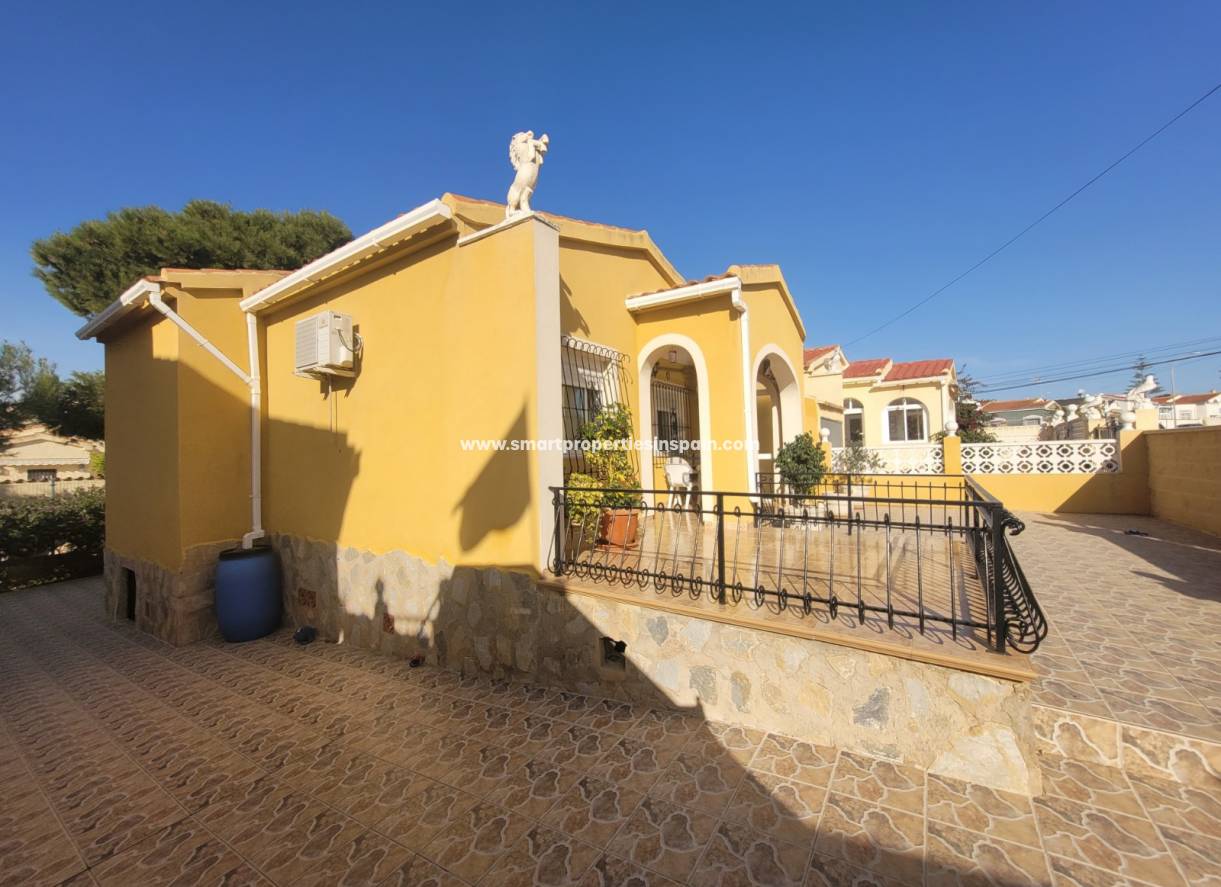 Revente - Maison Individuelle - La Marina - Urbanización La Marina