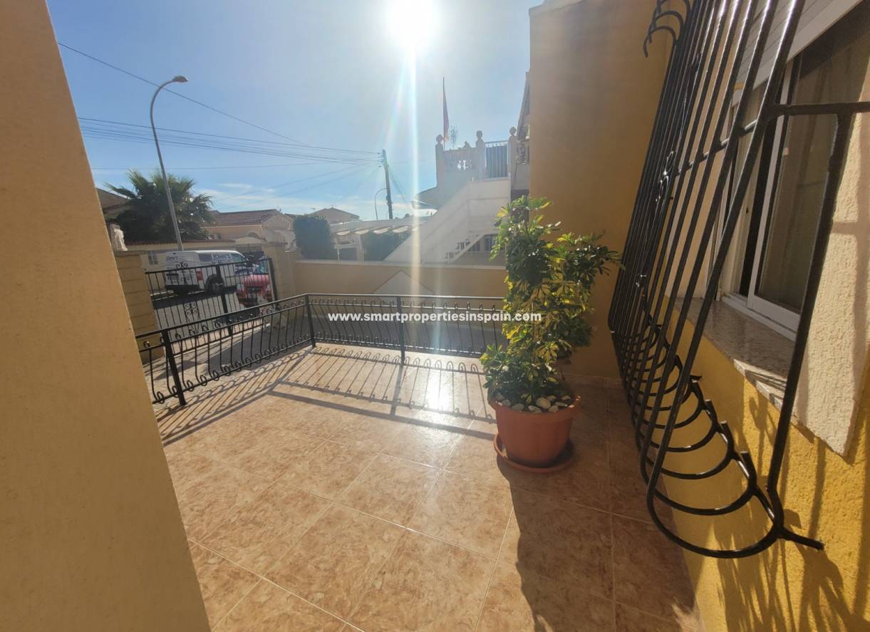 Revente - Maison Individuelle - La Marina - Urbanización La Marina