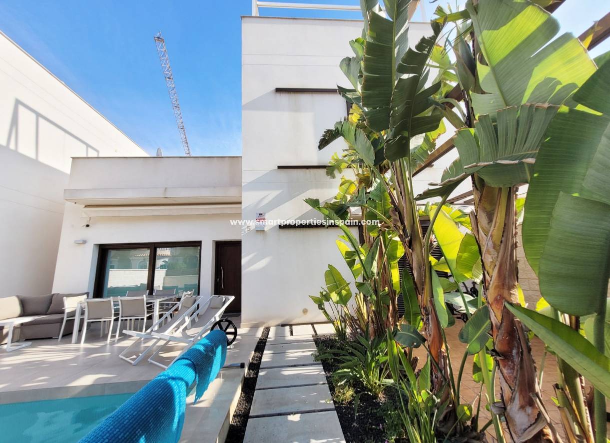 Revente - Maison Individuelle - La Marina - Urbanización La Marina