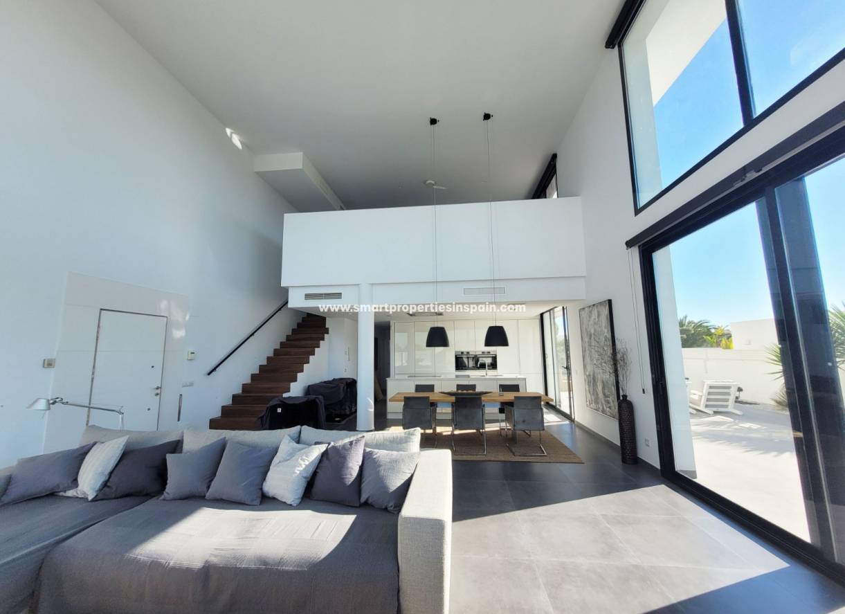 Revente - Maison Individuelle - La Marina - Urbanización La Marina