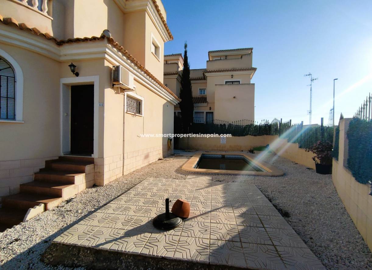Revente - Maison Individuelle - La Marina - Urbanización La Marina