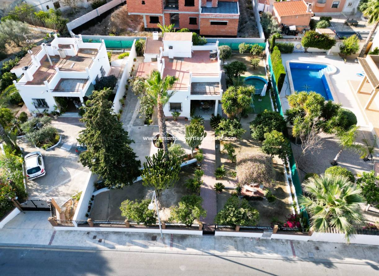 Revente - Maison Individuelle - La Marina - Urbanización La Marina