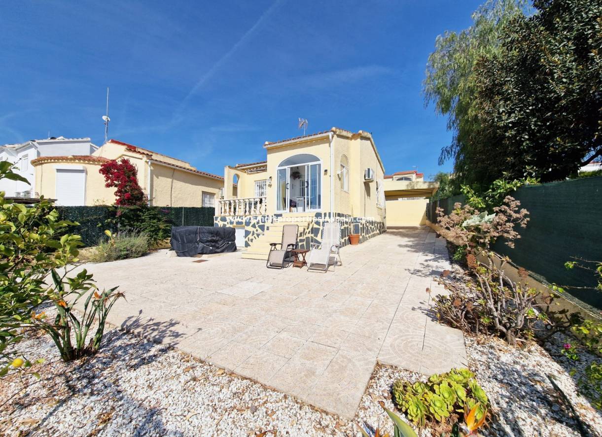 Revente - Maison Individuelle - La Marina - Urbanización La Marina