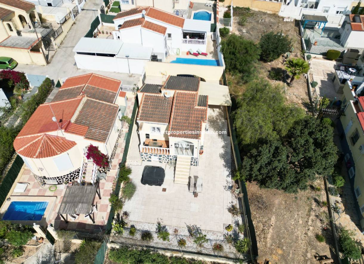 Revente - Maison Individuelle - La Marina - Urbanización La Marina
