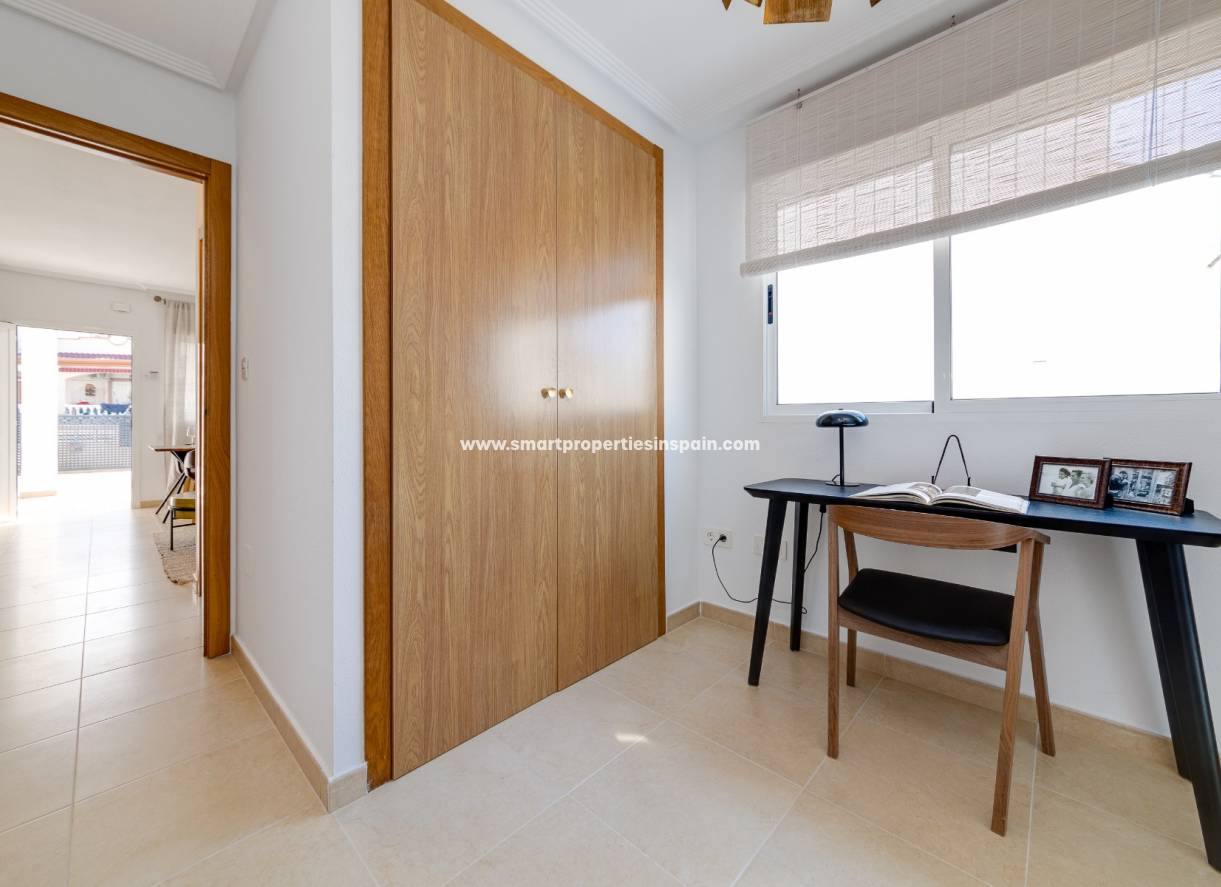 Revente - Maison Individuelle - La Marina - Urbanización La Marina