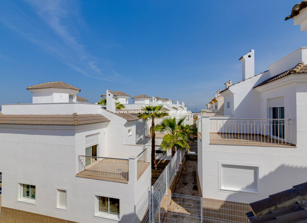 Revente - Maison Individuelle - La Marina - Urbanización La Marina