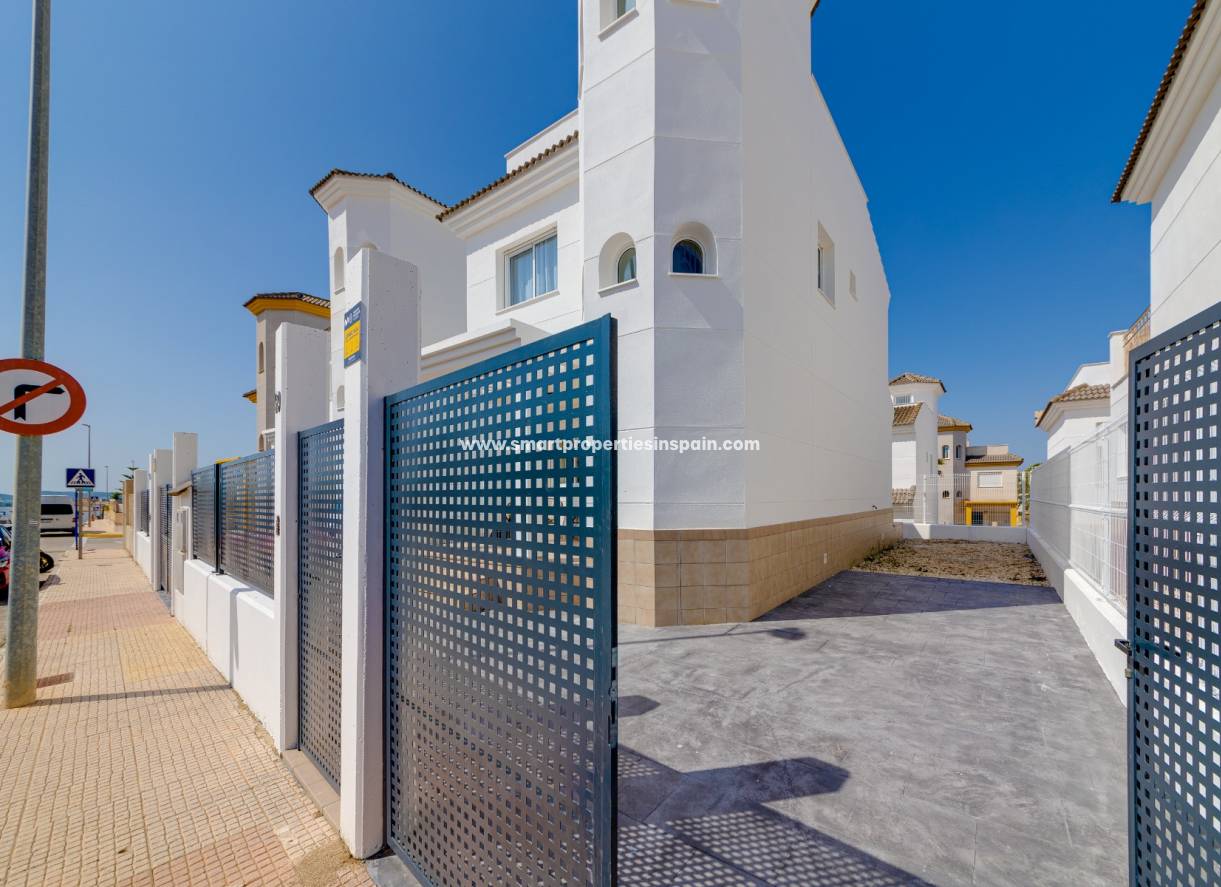 Revente - Maison Individuelle - La Marina - Urbanización La Marina