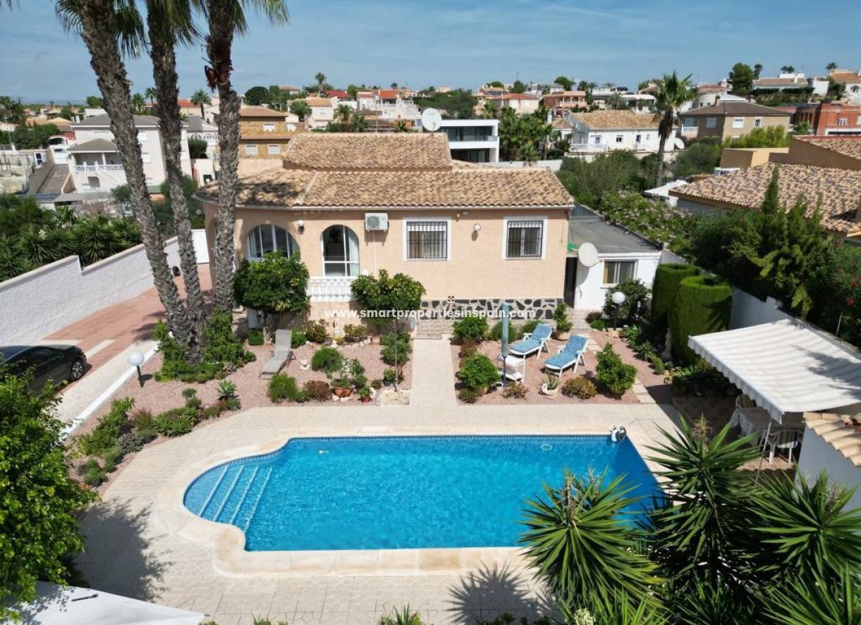 Revente - Maison Individuelle - La Marina - Urbanización La Marina