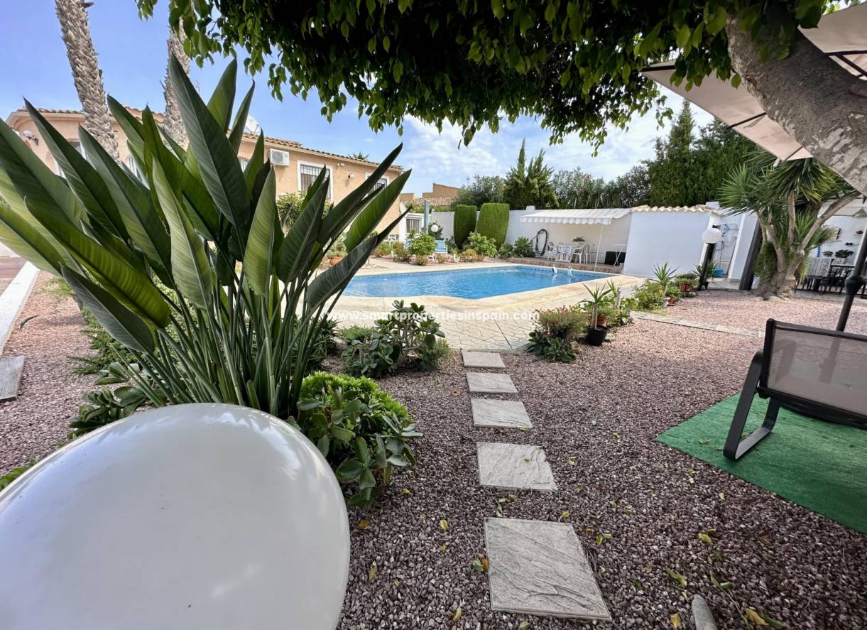 Revente - Maison Individuelle - La Marina - Urbanización La Marina