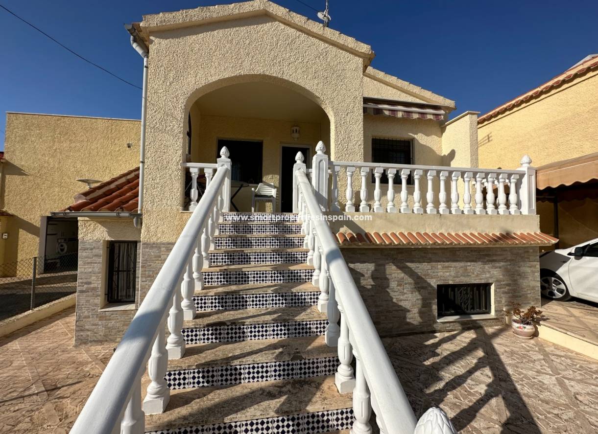 Revente - Maison Individuelle - La Marina - Urbanización La Marina