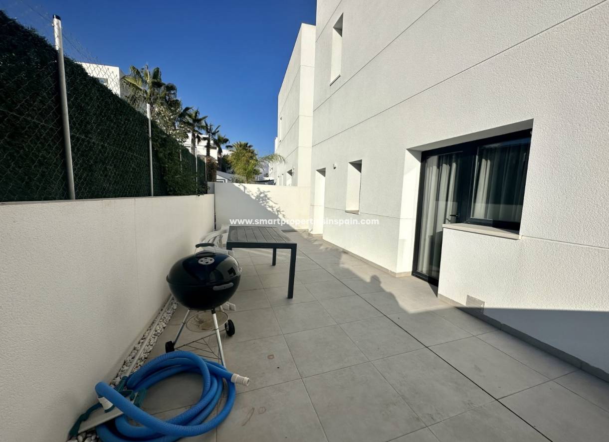 Revente - Maison Individuelle - La Marina - Urbanización La Marina