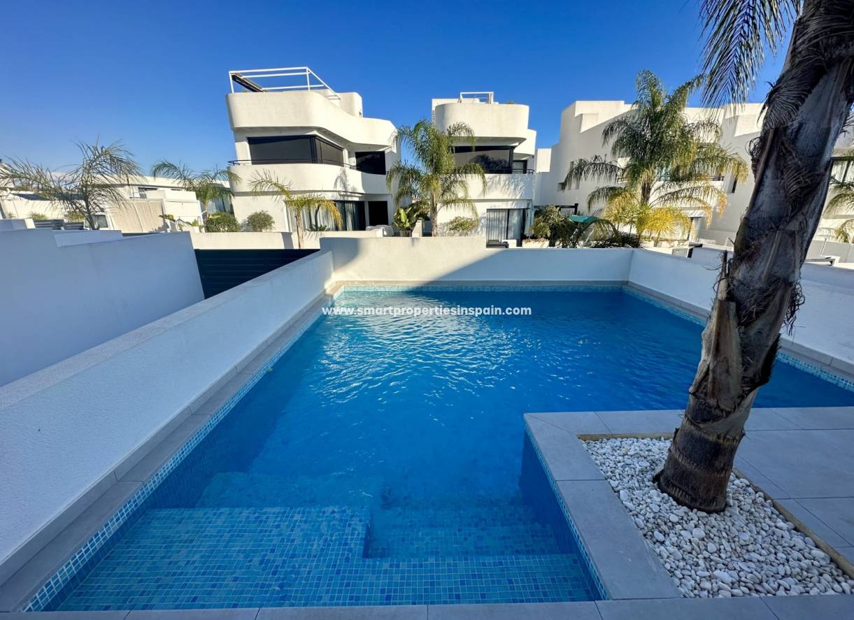 Revente - Maison Individuelle - La Marina - Urbanización La Marina