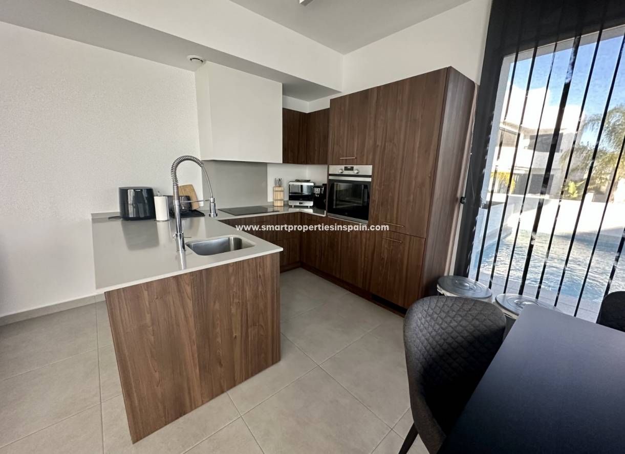 Revente - Maison Individuelle - La Marina - Urbanización La Marina