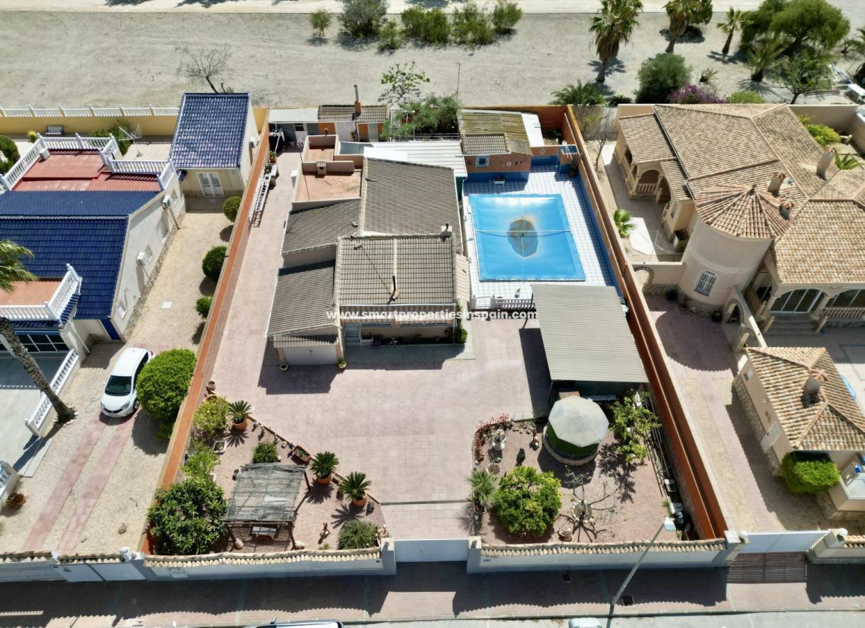 Revente - Maison Individuelle - La Marina - Urbanización La Marina