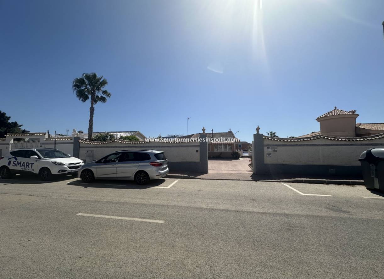 Revente - Maison Individuelle - La Marina - Urbanización La Marina