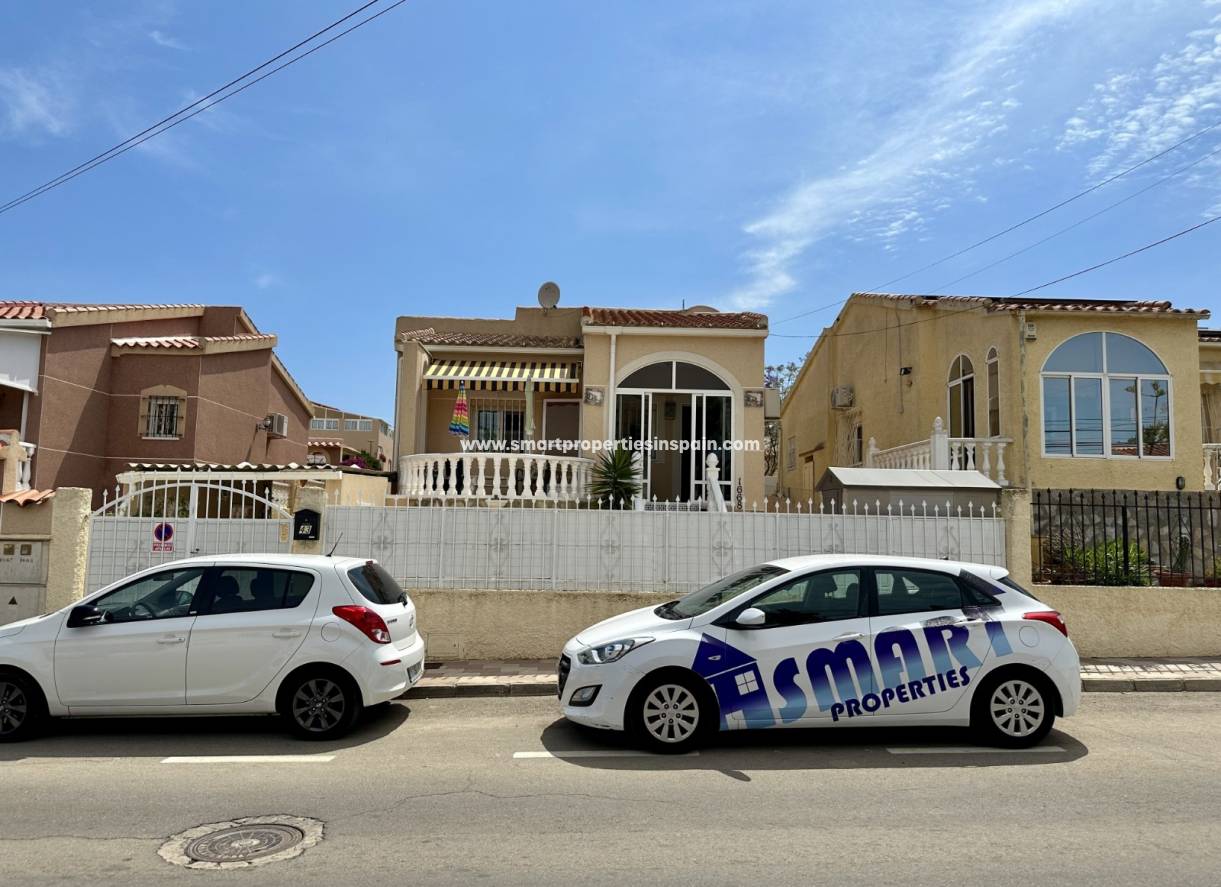 Revente - Maison Individuelle - La Marina - Urbanización La Marina