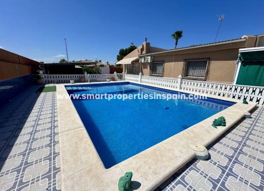 Revente - Maison Individuelle - La Marina - Urbanización La Marina