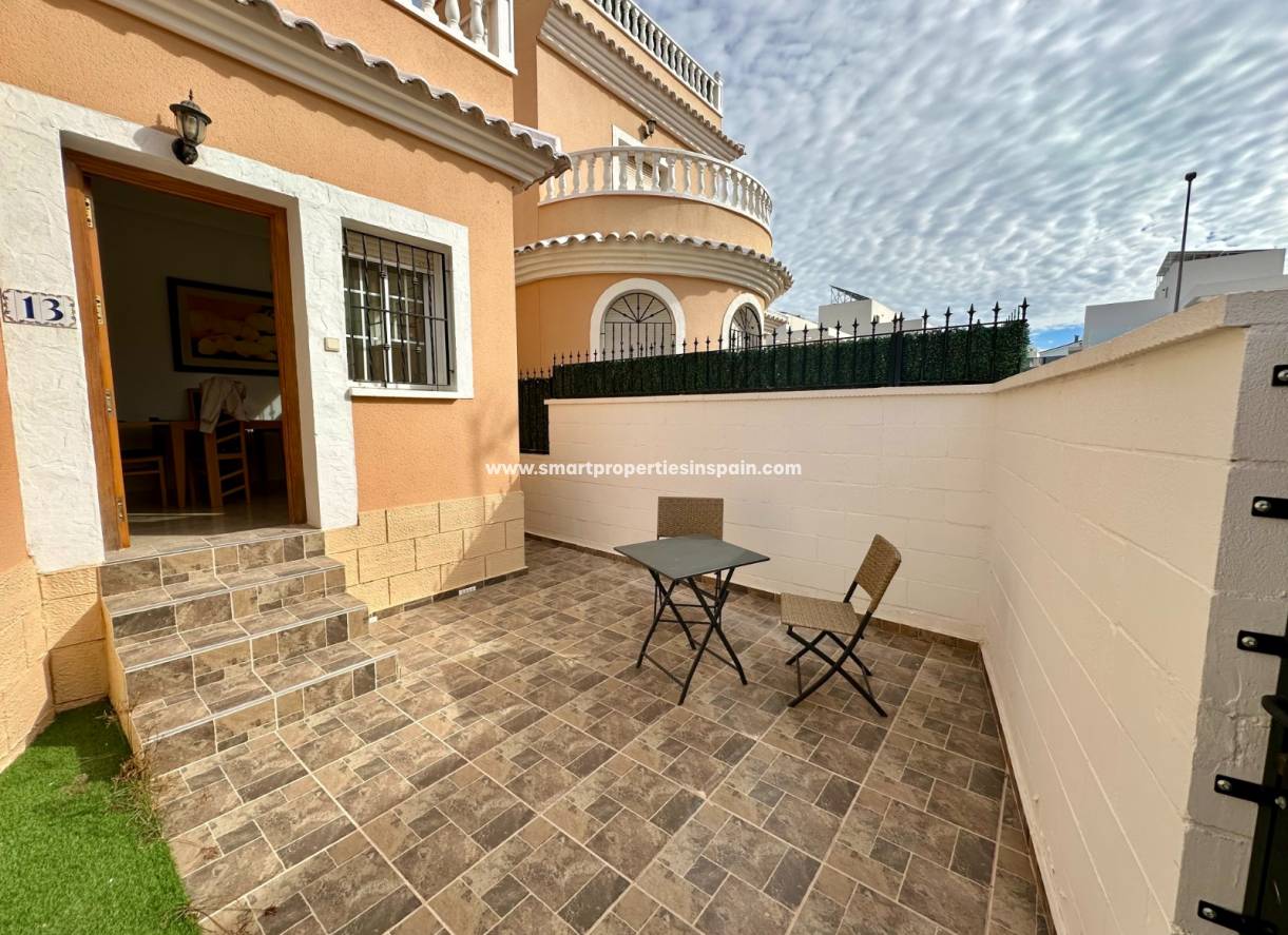 Revente - Maison Individuelle - La Marina - Urbanización La Marina