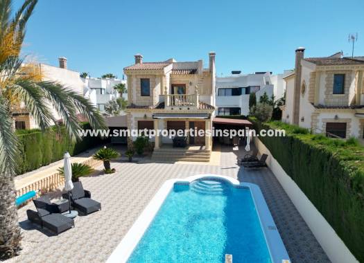 Revente - Maison Individuelle - La Marina - Urbanización La Marina