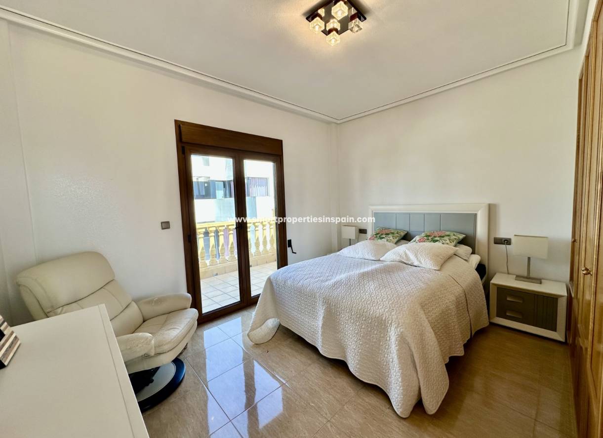 Revente - Maison Individuelle - La Marina - Urbanización La Marina
