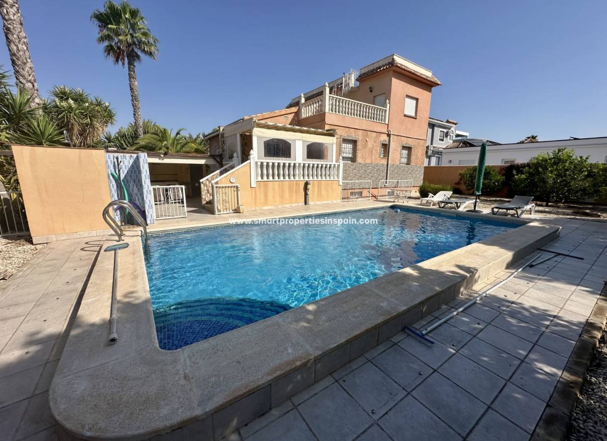 Revente - Maison Individuelle - La Marina - Urbanización La Marina