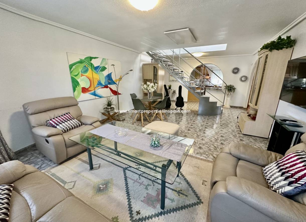 Revente - Maison Individuelle - La Marina - Urbanización La Marina