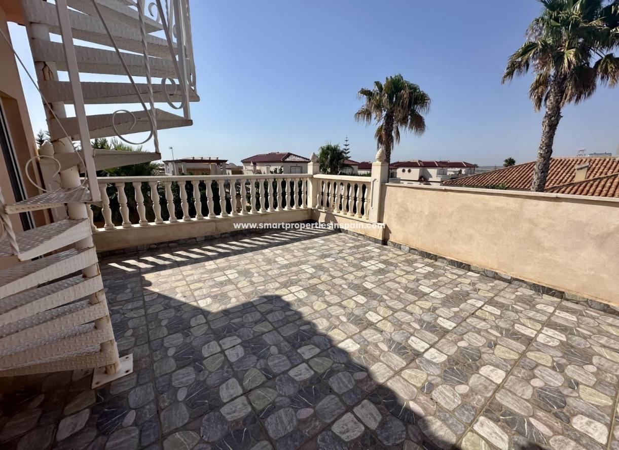 Revente - Maison Individuelle - La Marina - Urbanización La Marina