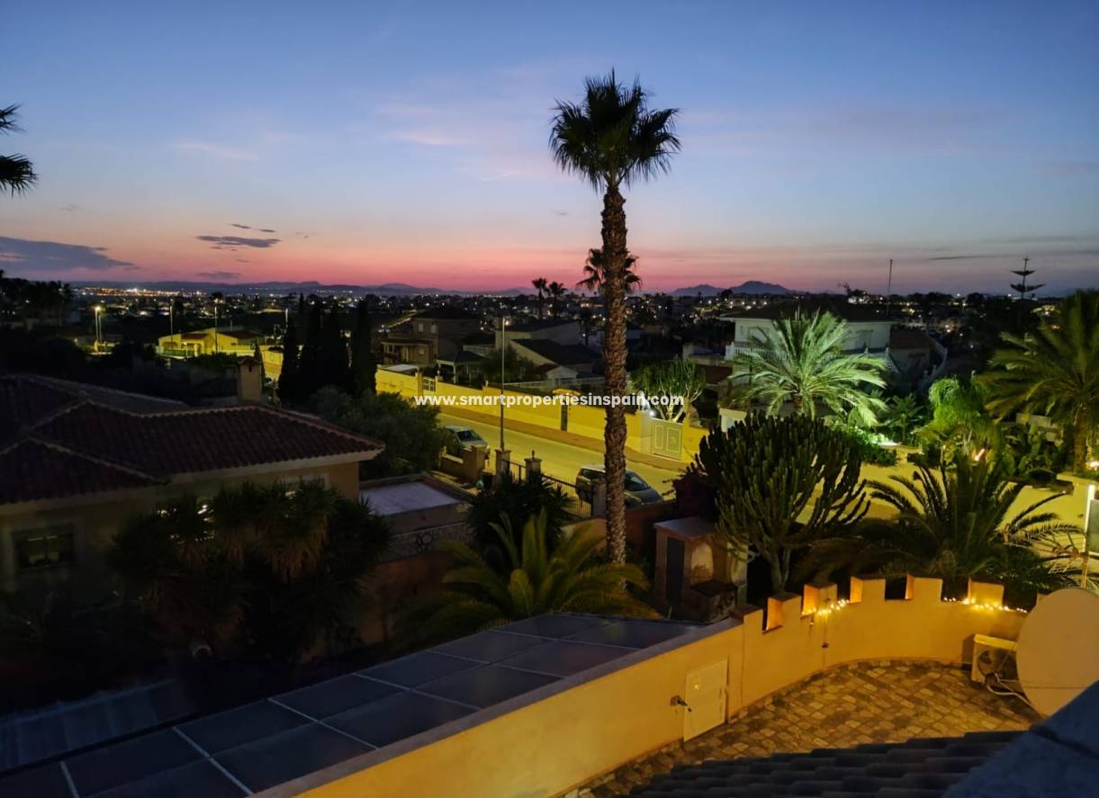 Revente - Maison Individuelle - La Marina - Urbanización La Marina