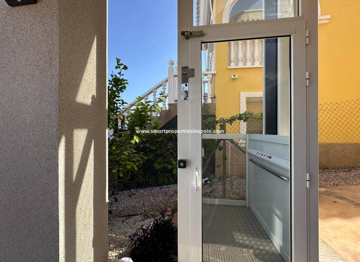 Revente - Maison Individuelle - La Marina - Urbanización La Marina