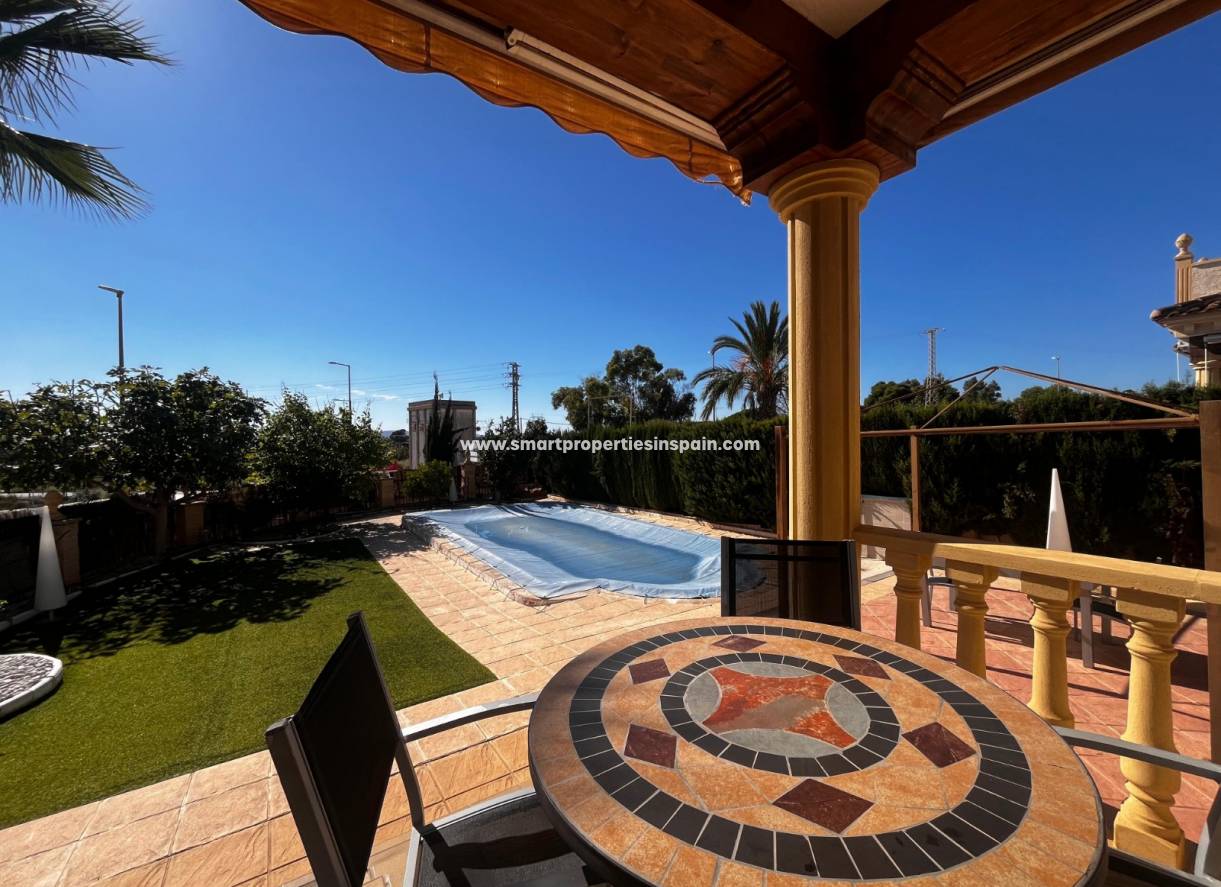 Revente - Maison Individuelle - La Marina - Urbanización La Marina