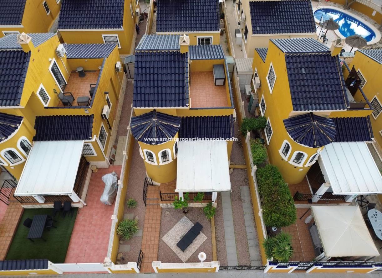 Revente - Maison Individuelle - La Marina - Urbanización La Marina