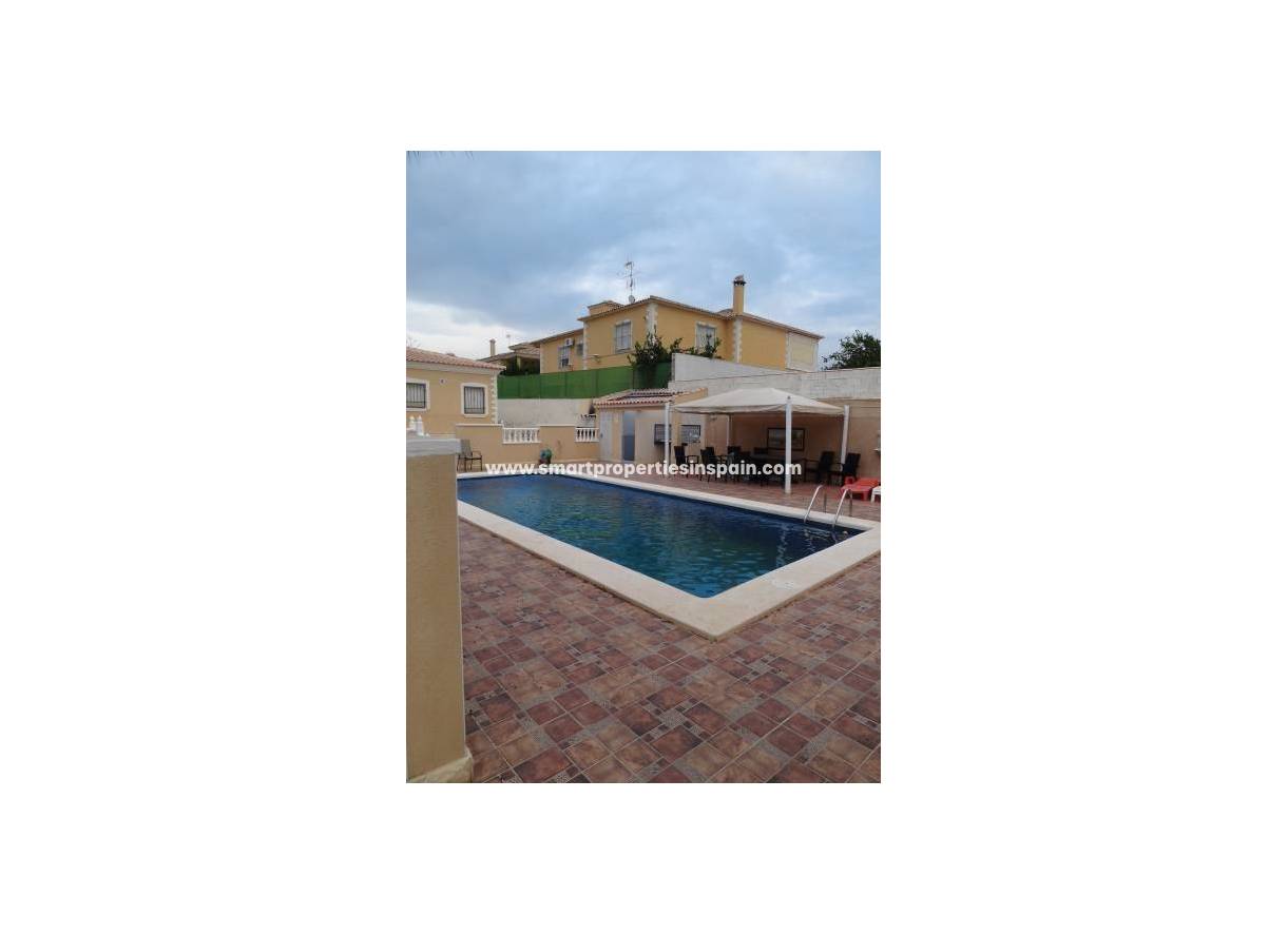 Revente - Maison Individuelle - La Marina - Urbanización La Marina