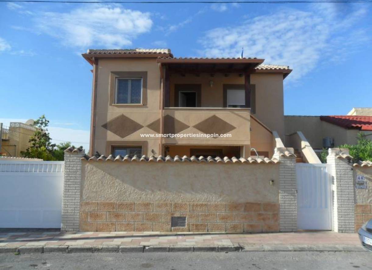 Revente - Maison Individuelle - La Marina - Urbanización La Marina