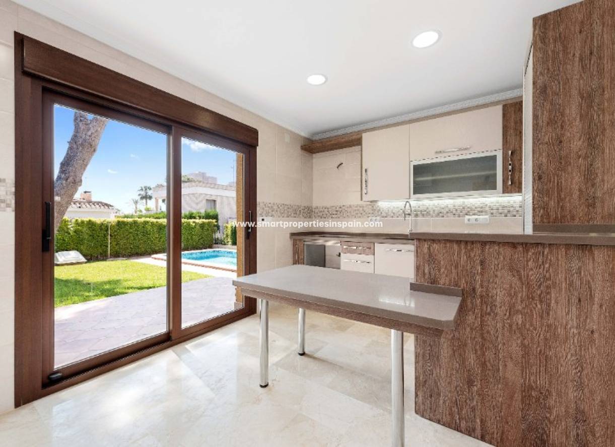 Revente - Maison Individuelle - Orihuela Costa