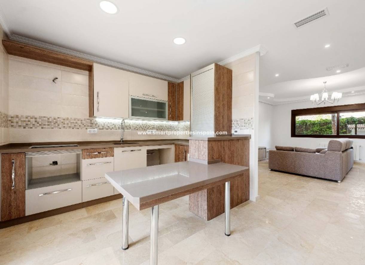 Revente - Maison Individuelle - Orihuela Costa