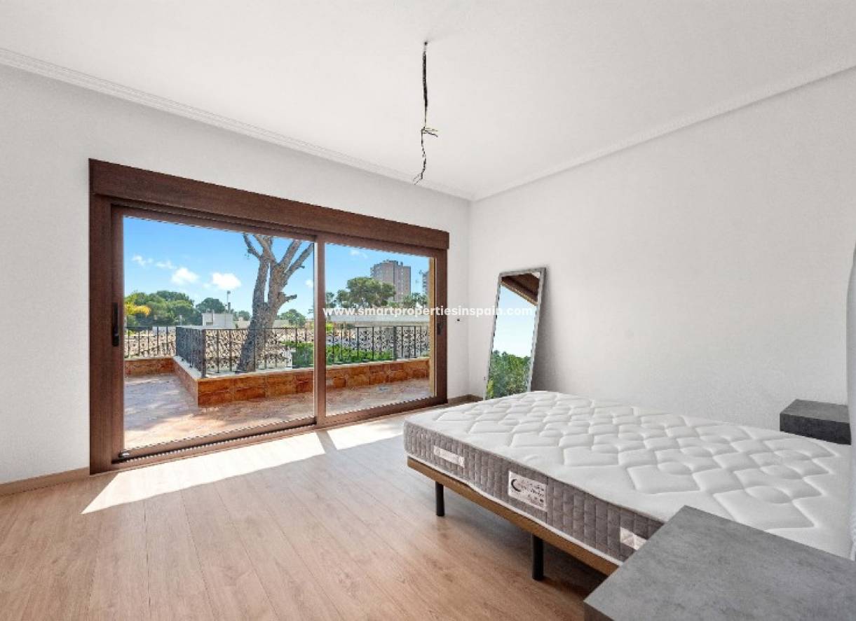 Revente - Maison Individuelle - Orihuela Costa