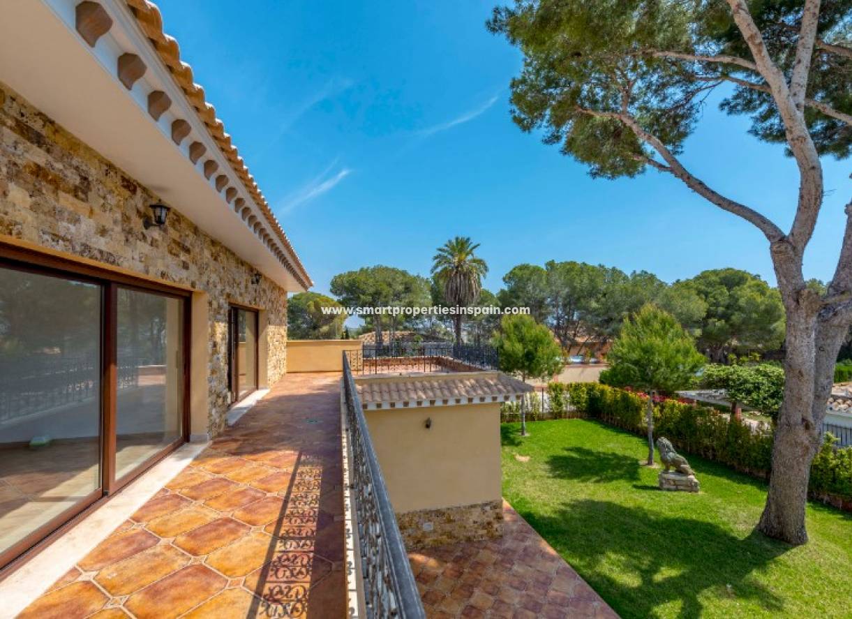 Revente - Maison Individuelle - Orihuela Costa