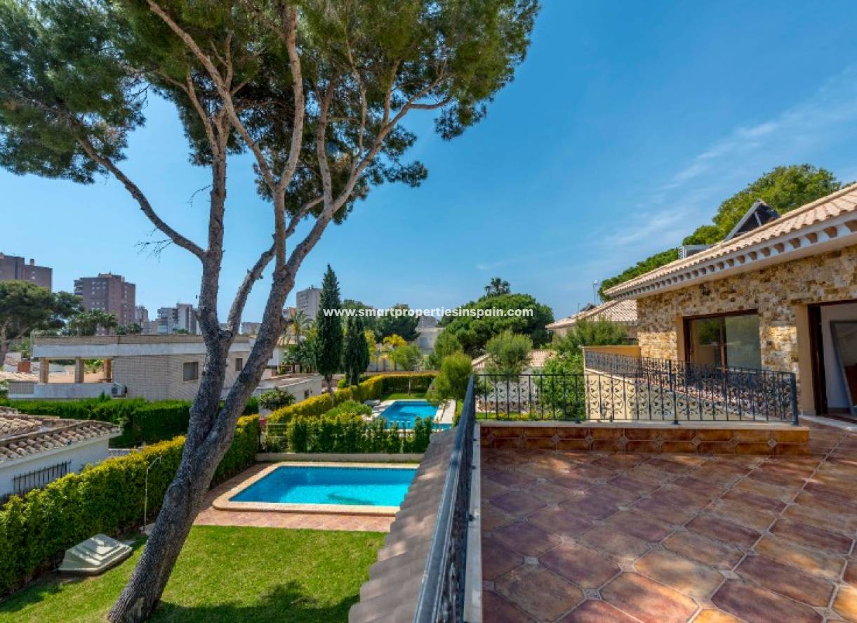 Revente - Maison Individuelle - Orihuela Costa
