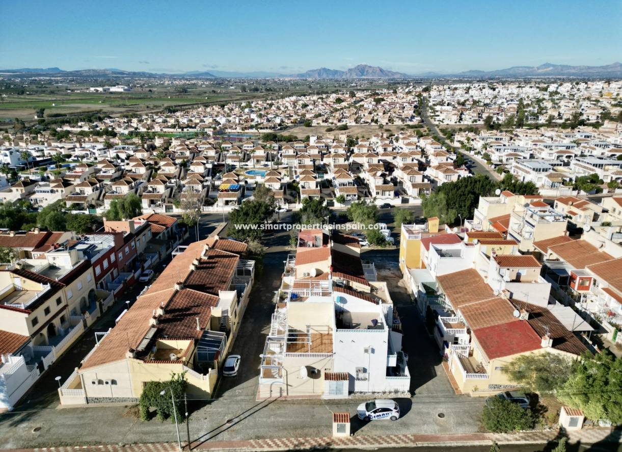 Revente - Maison Mitoyenne - La Marina - Urbanización La Marina