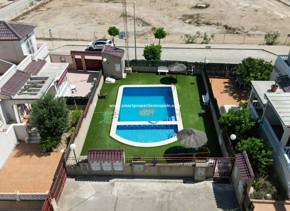 Revente - Maison Mitoyenne - La Marina - Urbanización La Marina