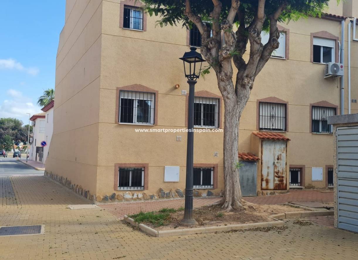 Revente - Maison Mitoyenne - Rojales - Central