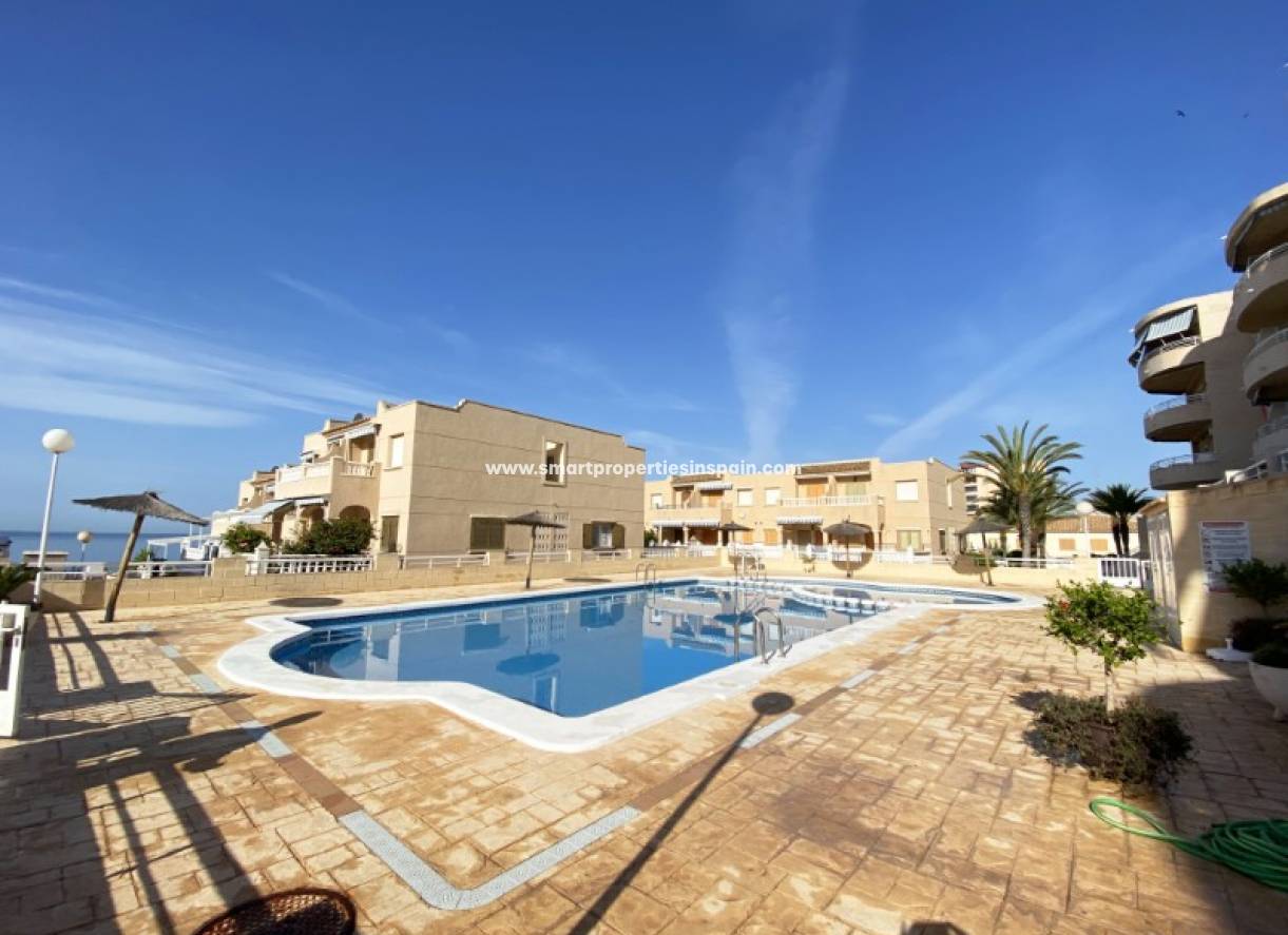 Revente - Maison Mitoyenne - Santa Pola
