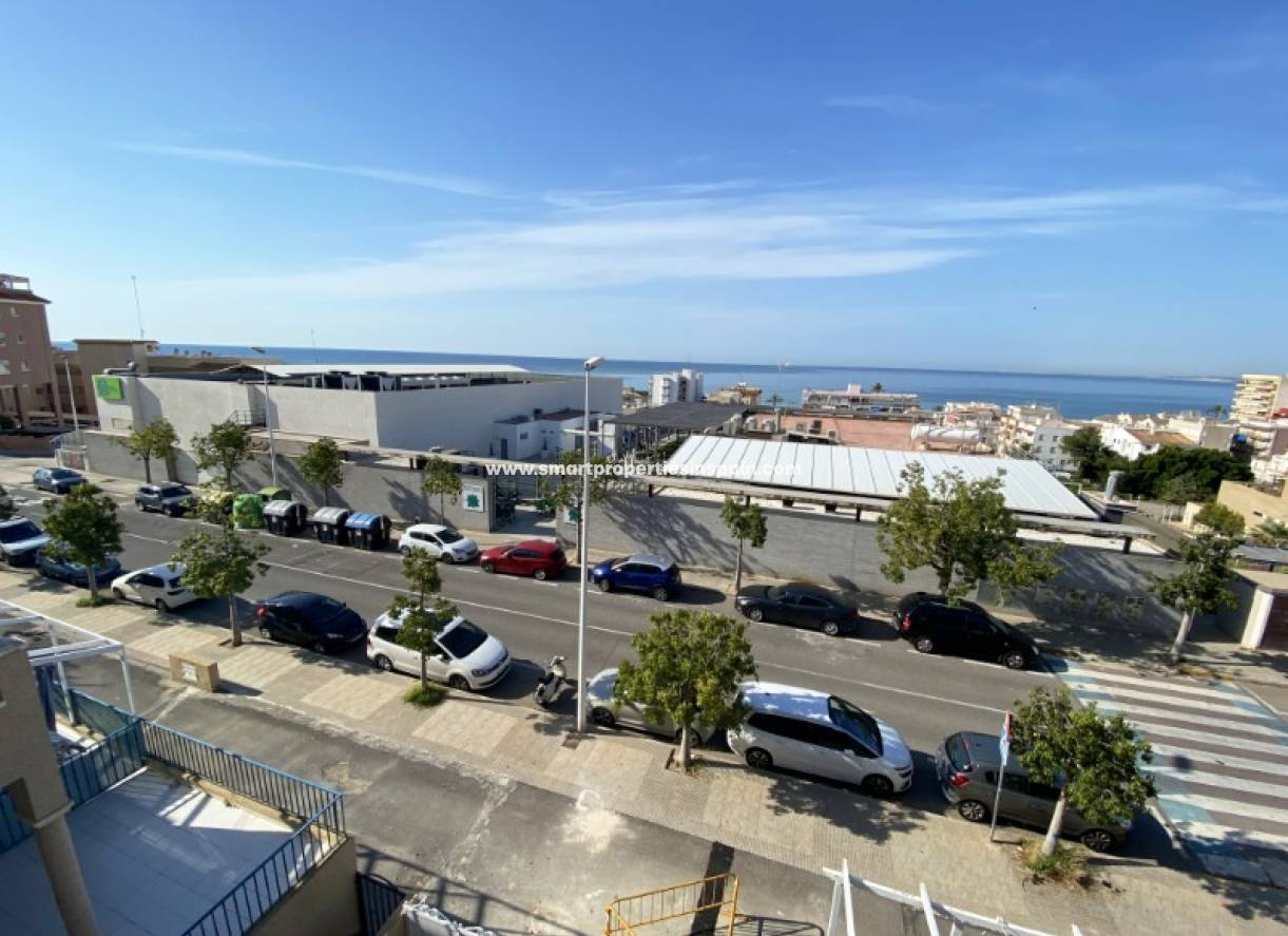 Revente - Maison Mitoyenne - Santa Pola