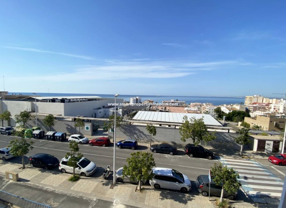 Revente - Maison Mitoyenne - Santa Pola
