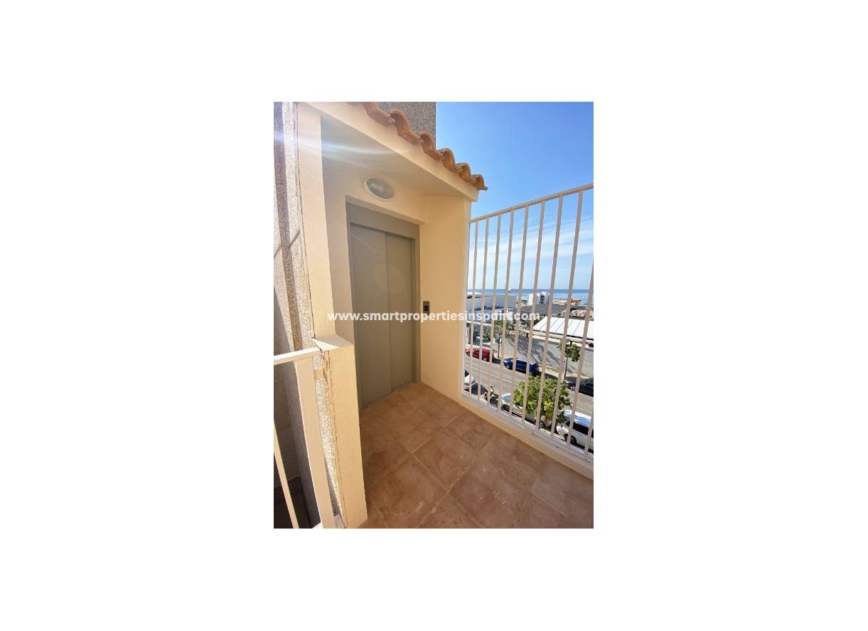Revente - Maison Mitoyenne - Santa Pola