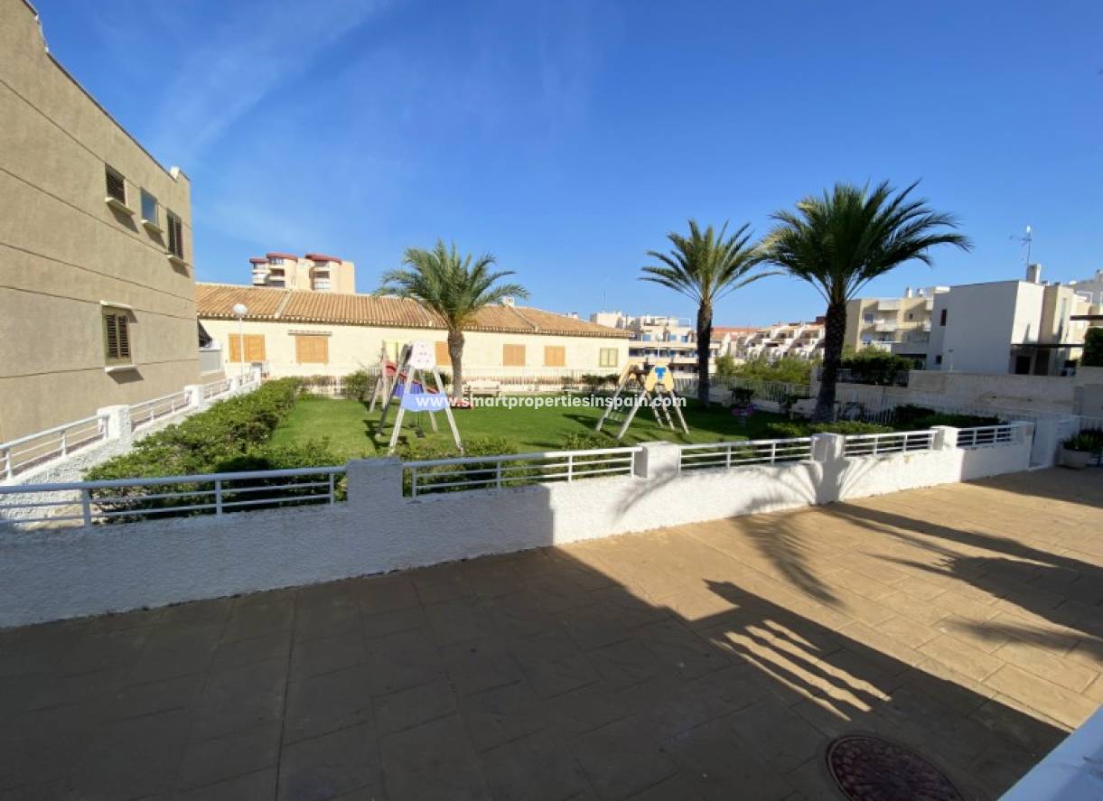 Revente - Maison Mitoyenne - Santa Pola