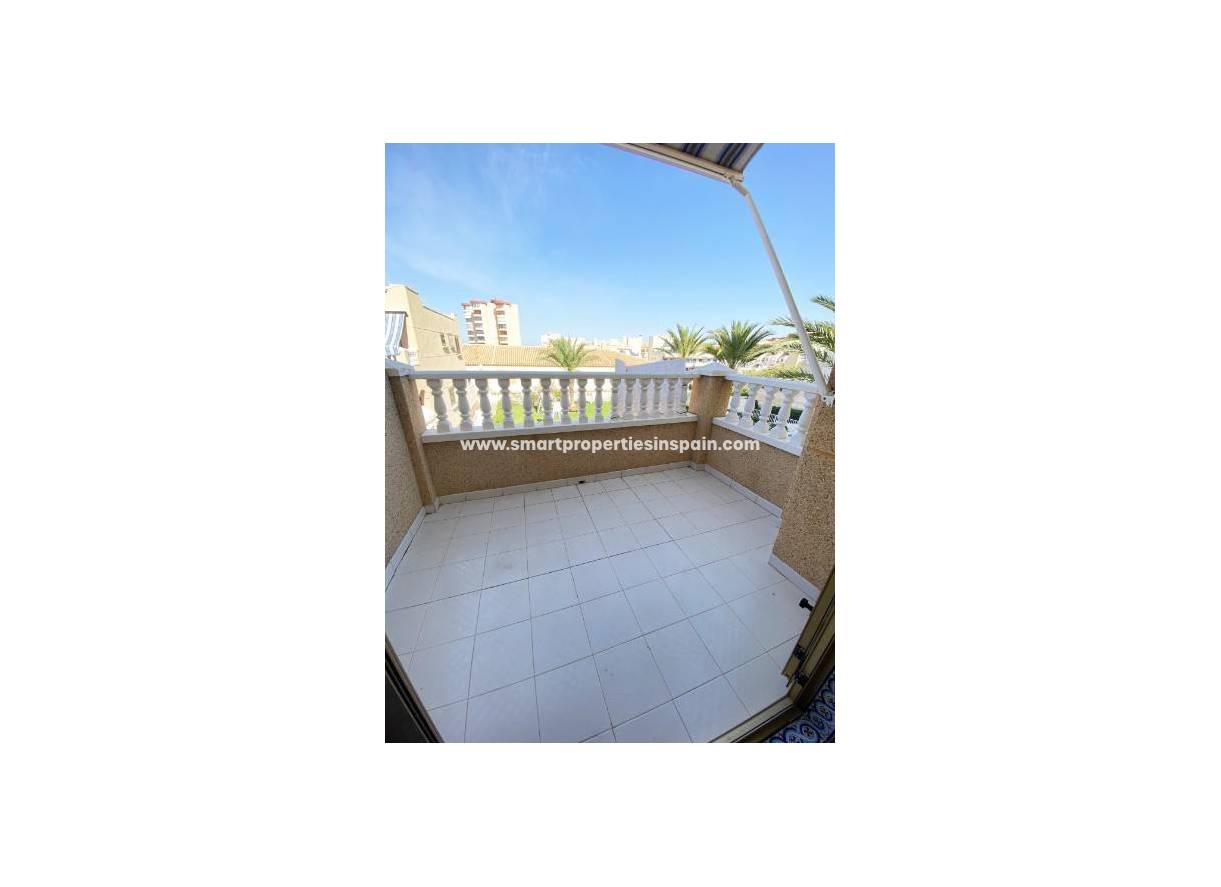 Revente - Maison Mitoyenne - Santa Pola