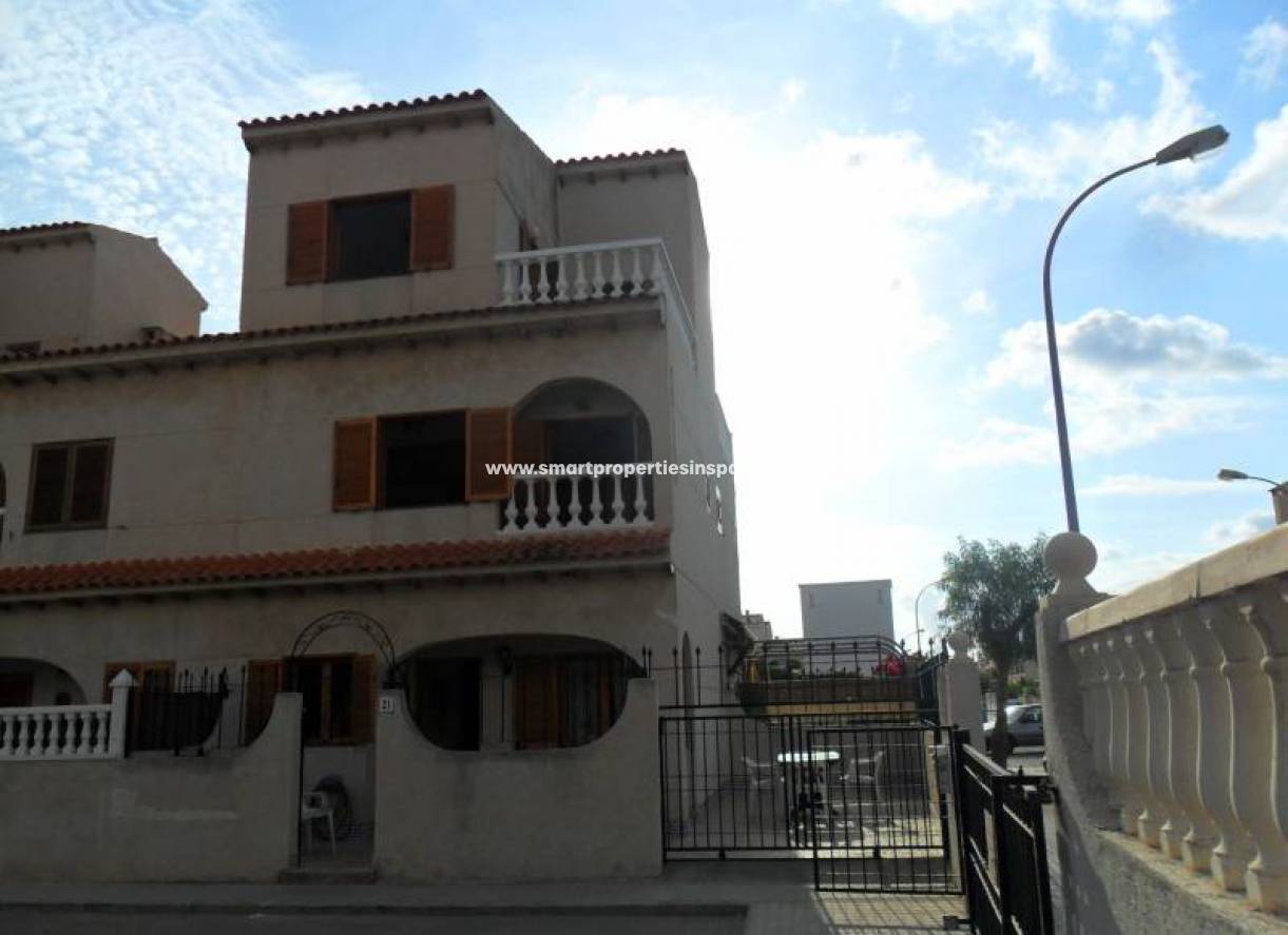 Revente - Maison Mitoyenne - Santa Pola
