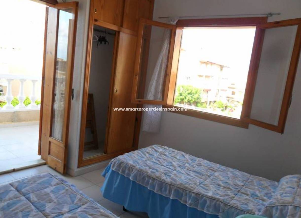 Revente - Maison Mitoyenne - Santa Pola