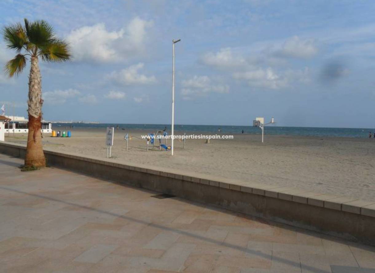 Revente - Maison Mitoyenne - Santa Pola